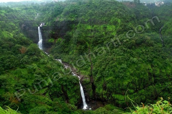 scenic-khandala-waterfall-kune.jpg (290 KB)